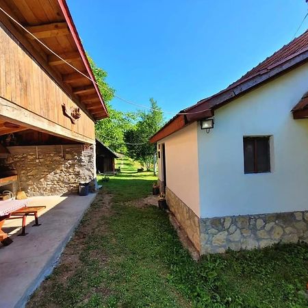 Etno Guest House Lalovic Tjentiste Luaran gambar