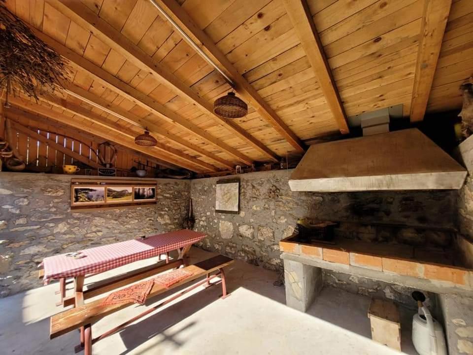 Etno Guest House Lalovic Tjentiste Luaran gambar